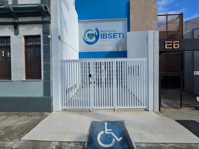 ALUGA-SE PONTO COMERCIAL  BAIRRO SÃO JOSÉ