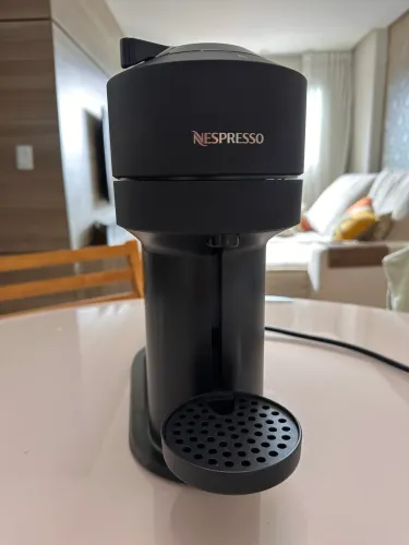 Cafeteira Nespresso Vertuo Next - Perfeito estado