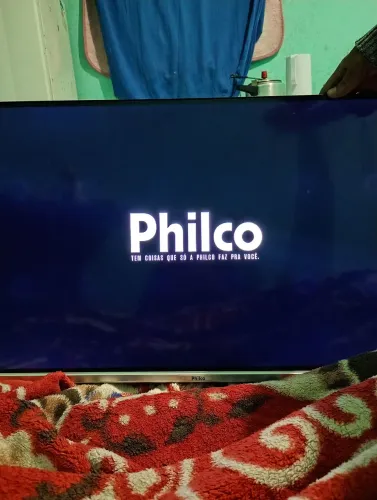 smartv 32 polegadas Philco borda prata