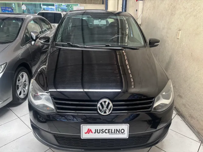 Volkswagen Fox 1.6 MI Total Flex 8V 5P 2013