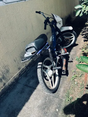 Vendo mobilete carburador de rd 135 preparada 
