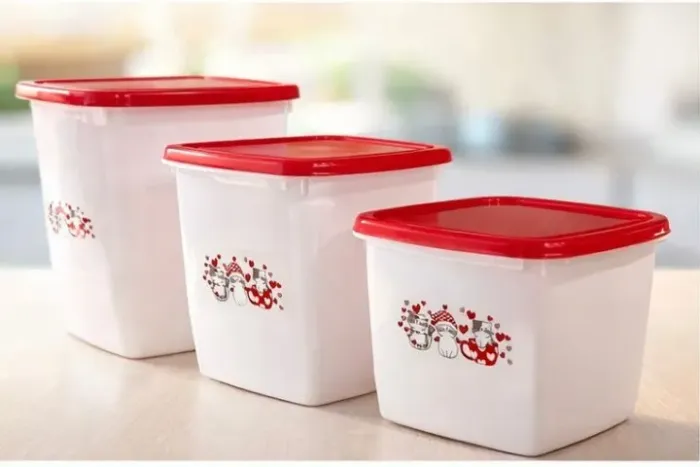 Kit 3 Potes Quadrados Decorados Gatinhos Vermelho.