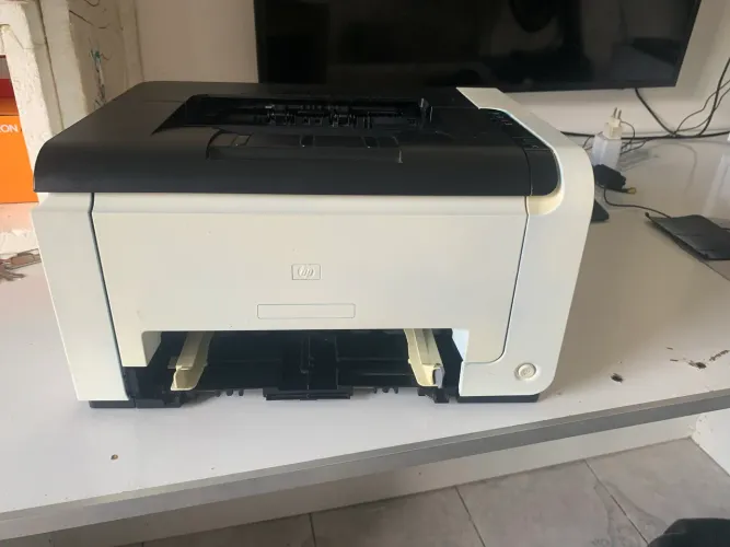 Impressora hp lase color 1025