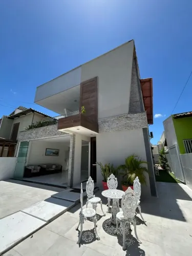 Canto dos Pássaros - Casa Duplex 4/4 com 3 suítes de 200 m², 2 vagas por 789.999,00