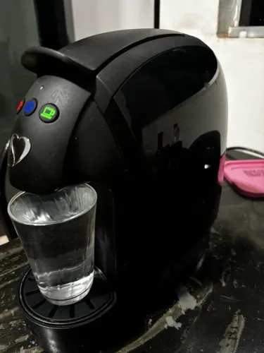 ? Cafeteira 3 Corações Luna à venda!