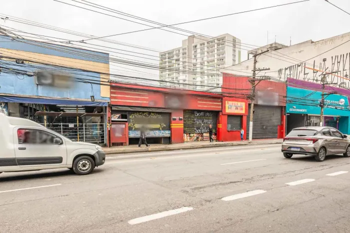 Loja na Avenida Celso Garcia, 729  360 m²