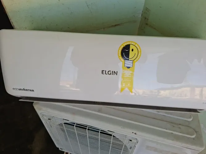 Vende-se central de ar Elgin 12mil BTUs inverter