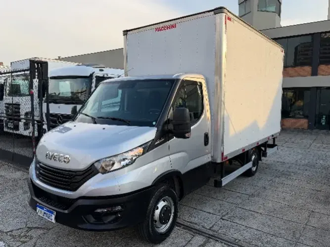 Iveco Daily 35-160 Ano 2025