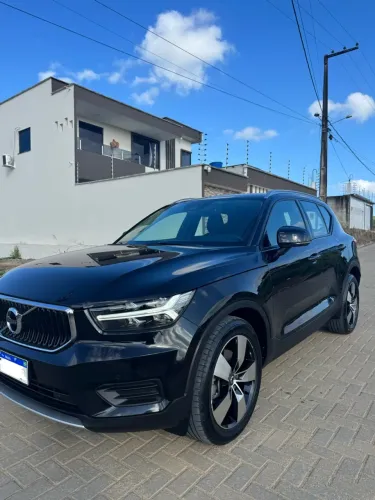 Volvo XC40 XC 40 T-4 Momentum 2.0 190cv FWD 2021