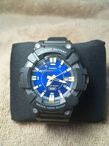 Relógio Casio MW 610H - Analógico, fundo azul. R$ 200,00