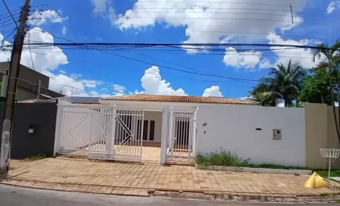 Casa em condomínio para venda, 4 quarto(s), Jardim Itália, Cuiabá