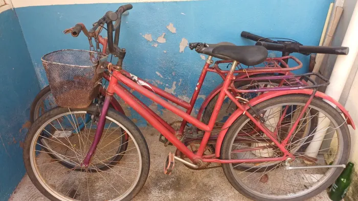 VENDO BICICLETA 100 REAS DUAS