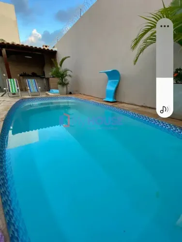 Locação Imperdível! Casa Mobiliada com Piscina na Zona Sul de Ilhéus, Perfeita para Relaxa