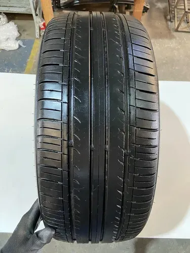 Pneu Kumho Aro 18 225/45r18 Solus Kh-17 95v A1