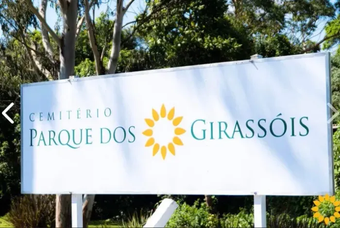 **JAZIGO À VENDA - CEMITÉRIO PARQUE DOS GIRASSÓIS | 3 GAVETAS** ? **Excelente oportunida