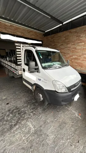 Iveco Daily Gran Furgone 35s14 3.0 16V Turbo Diesel Mec. E5 2015