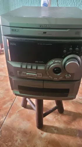 Som 3 em 1 Sony com defeito no volume