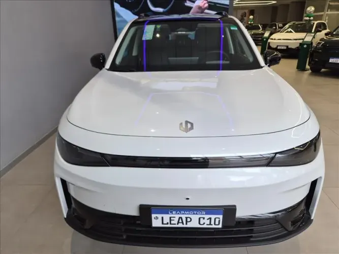 Leapmotor C10 REEV (Híbrido) 2026