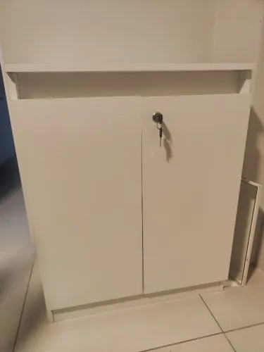 Armário multiuso 