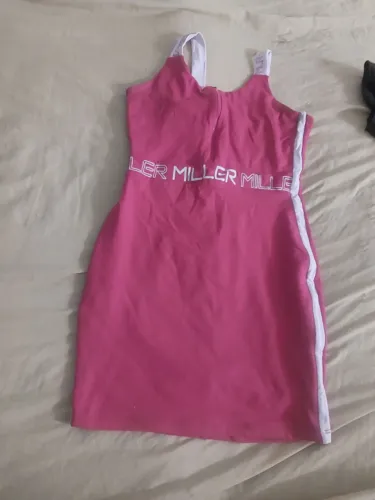 Vende-se vestido usado uma vez so