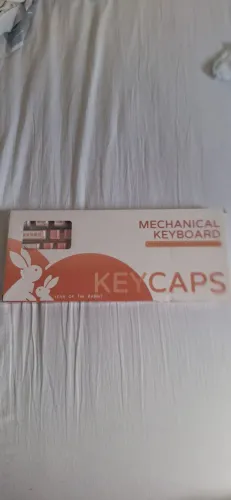 Teclas personalizadas rosa - Evangelion Keycaps da Royal Kludge