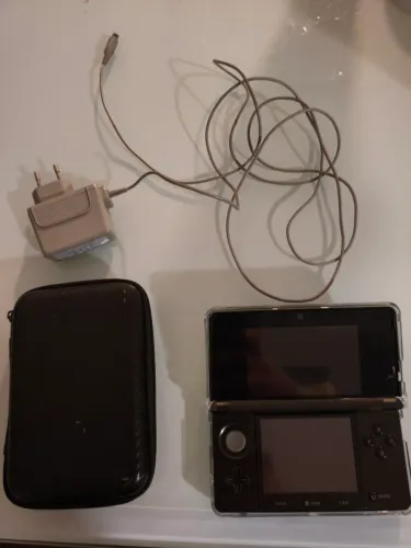 Nintendo 3ds XL desbloqueado com case e capa de acrílico em excelente estado