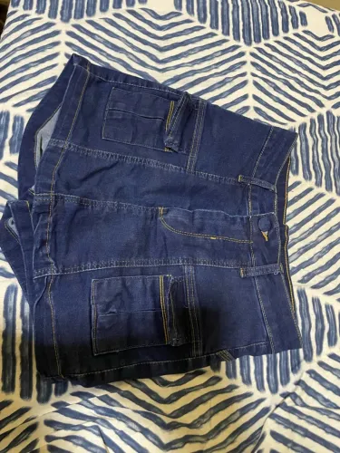 Short saia jeans azul escuro 