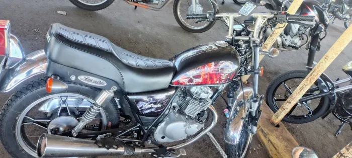 Linda intruder 125 CC
