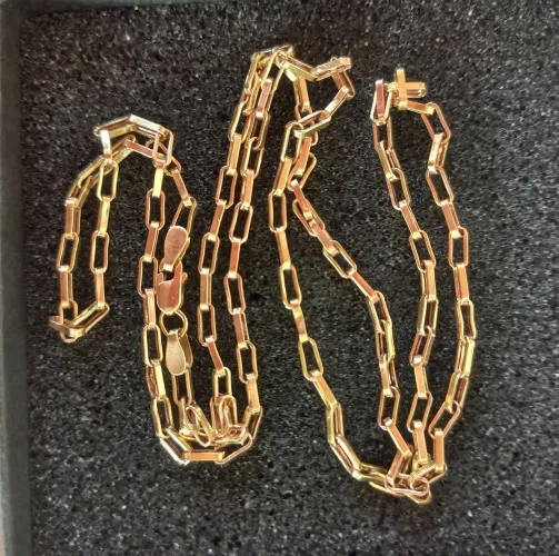 Cordão de ouro 18k estilo corrente.