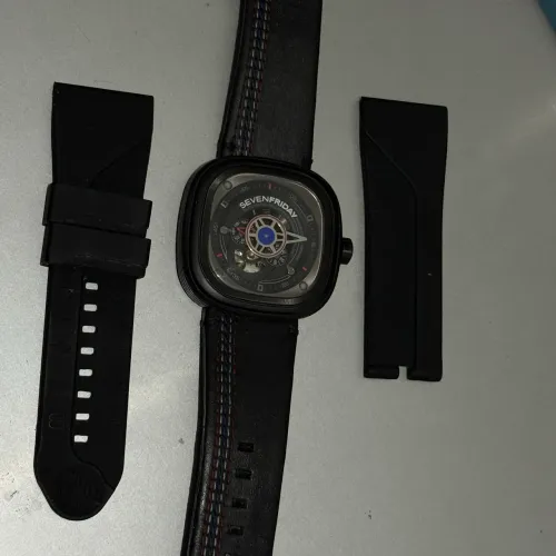 Relógio Sevenfriday automático 