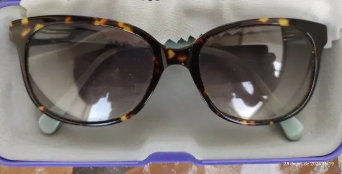 óculos escuros degradê Guess modelo gu2293 tobl, tamanho 52 x 16 x 135