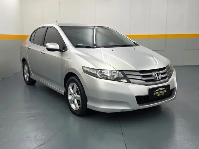 Honda City Sedan LX 1.5 Flex 16V 4P Mec. 2011