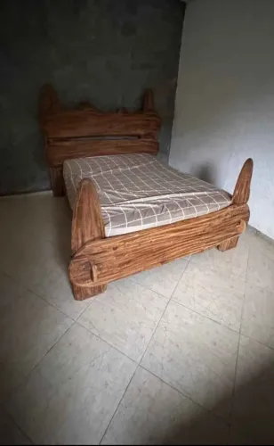 Cama rústica 