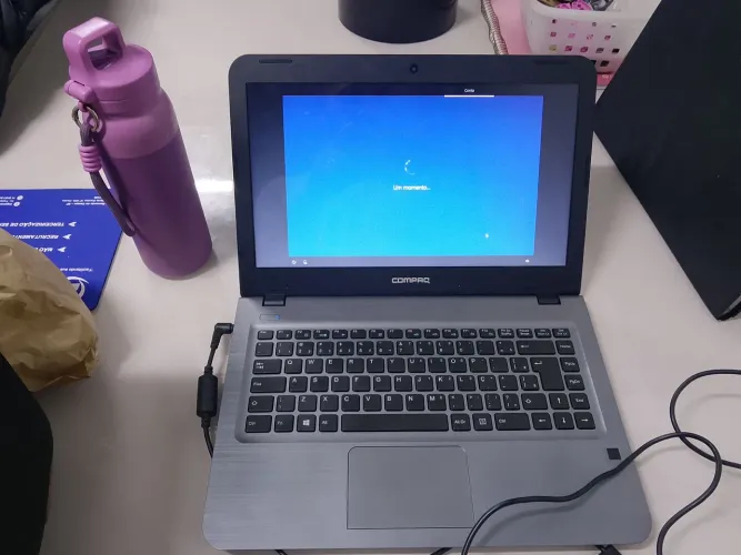 Notebook Hp compaq Celeron 4GB 500GB COM LEITOR DE DIGITAL