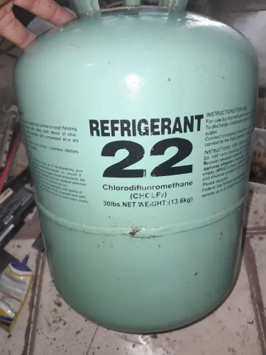R22 13 kilos - UTILIZADOS APENAS 02 KILOS