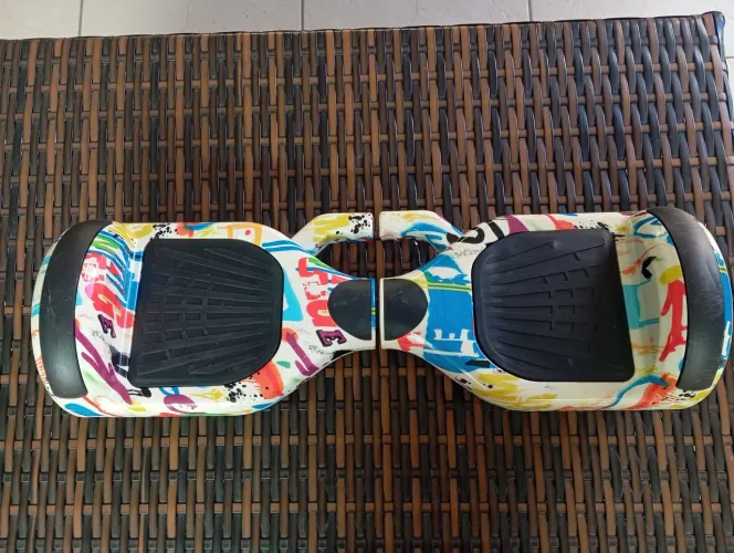 Hoverboard Overboard Skate Elétrico 6.5 Bluetooth Com Led