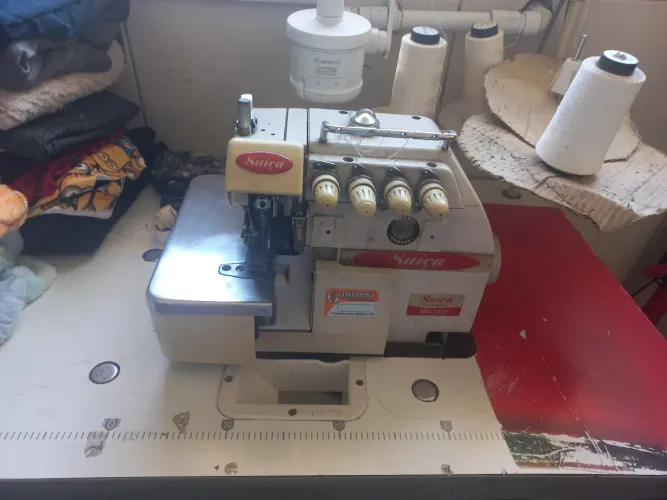 Máquina overlok ponto cadeia