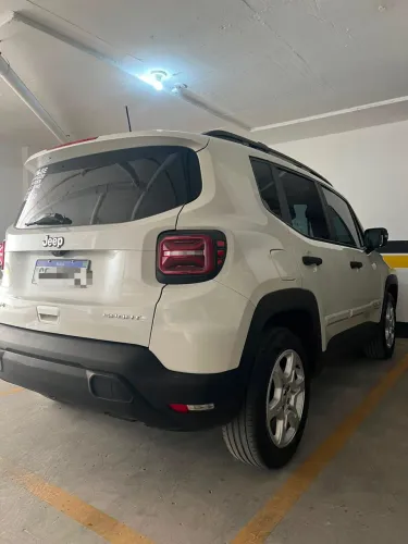 Jeep Renegade Sport T270 1.3 TB 4X2 Flex Aut. 2024