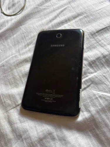 Tablet Samsung SM-T211