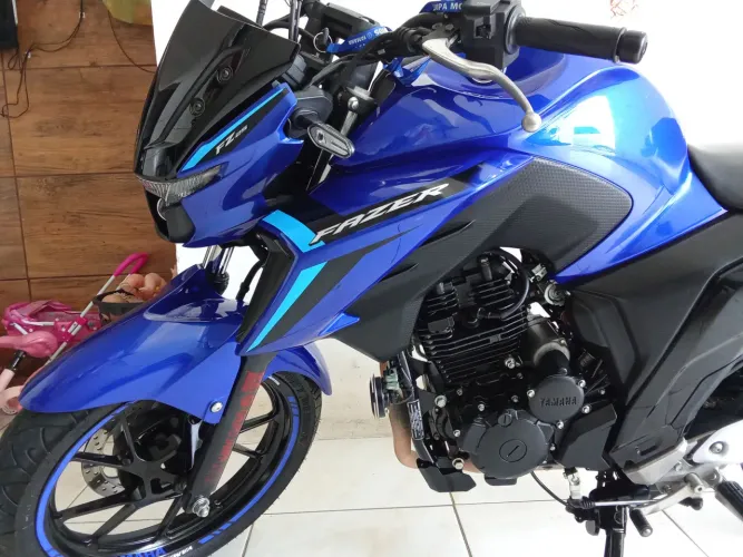 Yamaha fz 25 2025 6 mil km moto de garagem