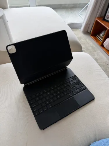 Magic Keyboard Ipad Pro 13? Apple