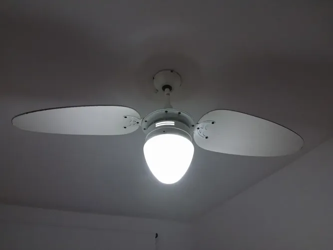 Ventilador de teto potente