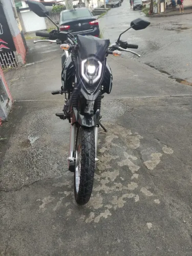   Vendo excelente moto pra vc que buscar pra trabalho e dia dia.