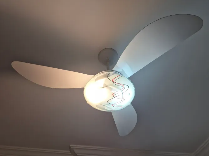 Ventilador de teto padrão