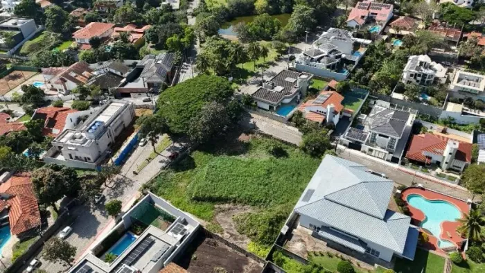 02 terrenos á venda na Ilha do Frade!