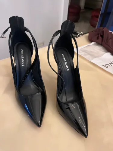 Sapato bico fino