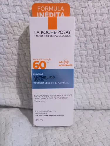 Protetor solar facial la Roche posay anthelios uvair fps 60 