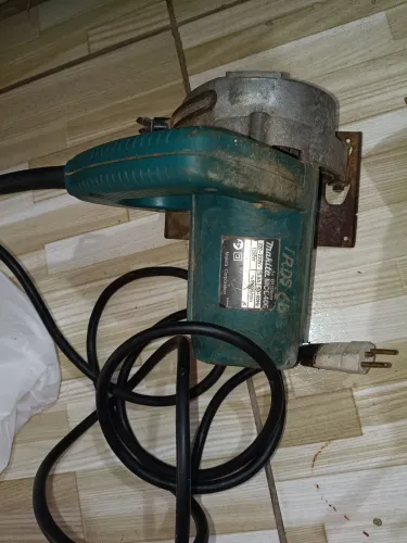 Serra mármore Makita E chuveiro , Plaina