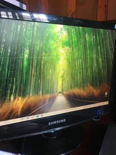 Monitor Samsung usado