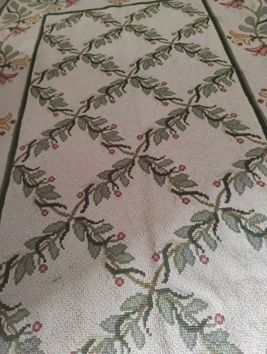Tapete Arraiolo 2,10 x 1,30 perfeito estado
